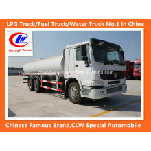 Sinotruk HOWO 6X4 266HP Camion citerne à essence